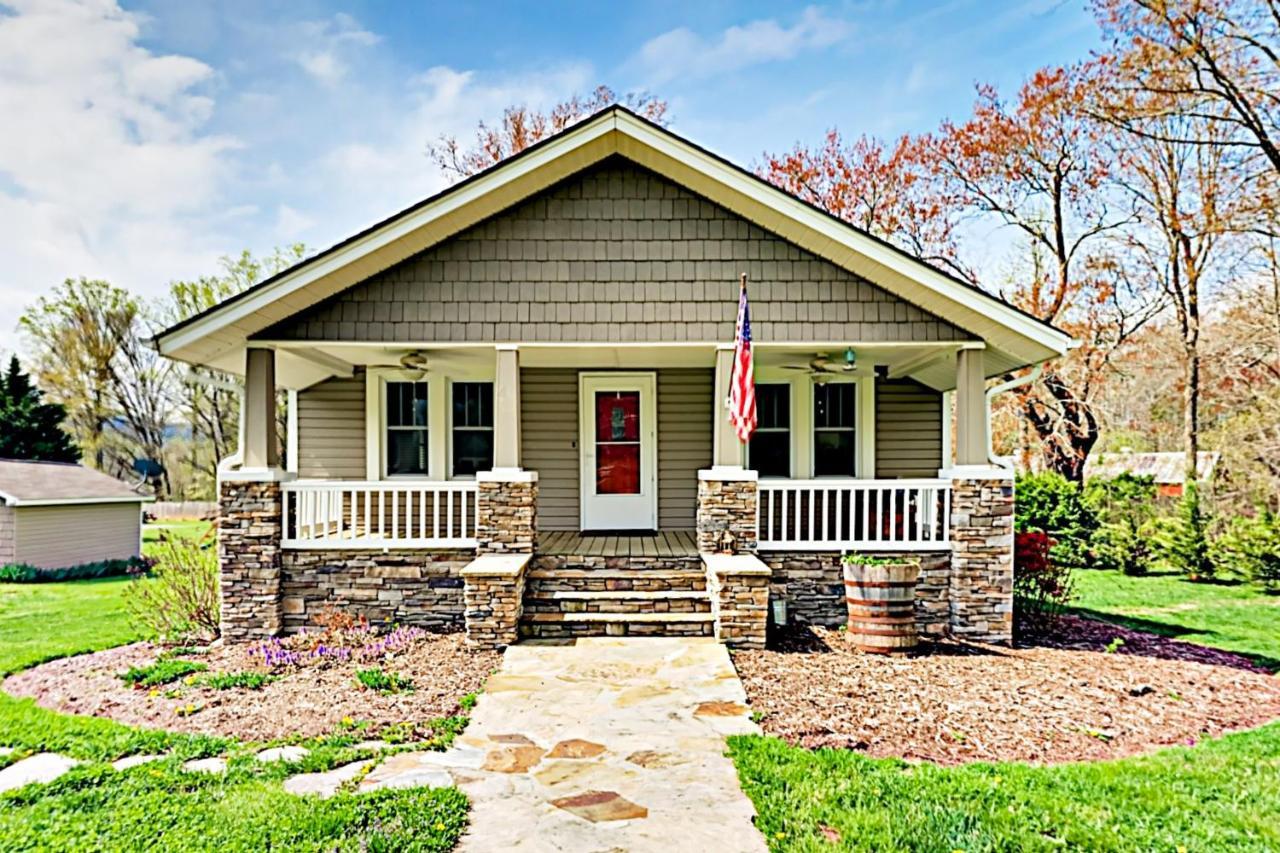 فيلا Acorn House فليتشر المظهر الخارجي الصورة